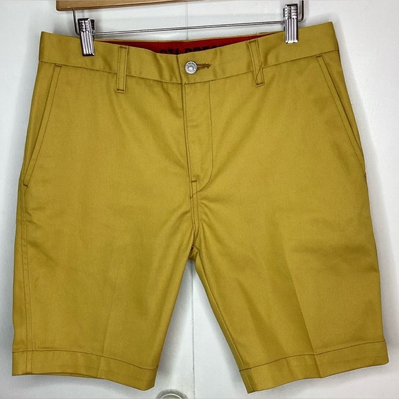 Levi Strauss’s Sta-Press mustard unisex shorts.  30 waist - Picture 1 of 11